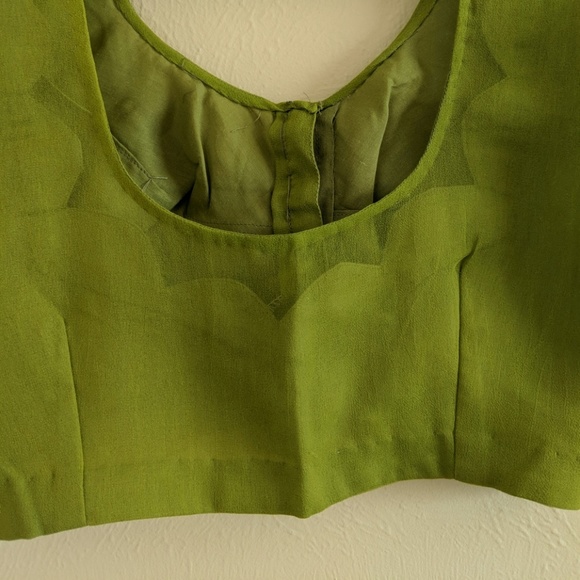 Indian Sari - Picture 5 of 11